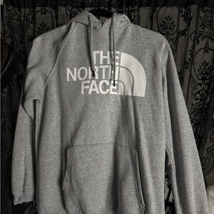 THE NORTH FACE Women's Half Dome Pullover Hoodie Sweatshirt